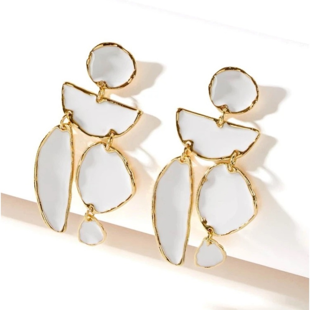 GoddessStyle Glam Gold & White Enamel Dangle Drop Lightweight StatementEโฆ - Picture 4 of 16